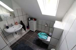 Süße DG-Wohnung in ruhiger, zentrumsnaher Lage – Die vollständige Adresse der Immobilie erhältst du vom Anbieter., 41236 Heyden, Mönchengladbach – Vorschaubild 8