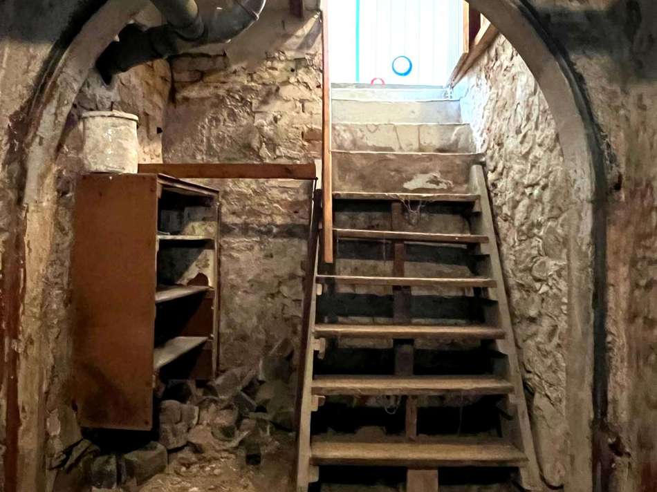 Kellertreppe