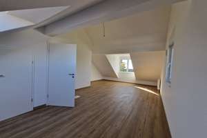 Familienfreundliches RHH 3 ZKB – Dachstudio, Terrasse & barrierefrei – Härlestrasse 23, 78727 Oberndorf am Neckar – Vorschaubild 9