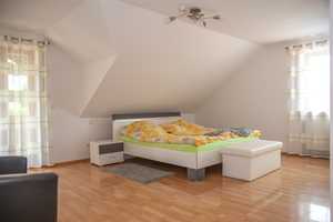Exklusivität trifft Wohnen! Bezugsfertiges Einfamilienhaus in Landau/Isar-Thalham – Dingolfing-Landau (Kreis) – Vorschaubild 14