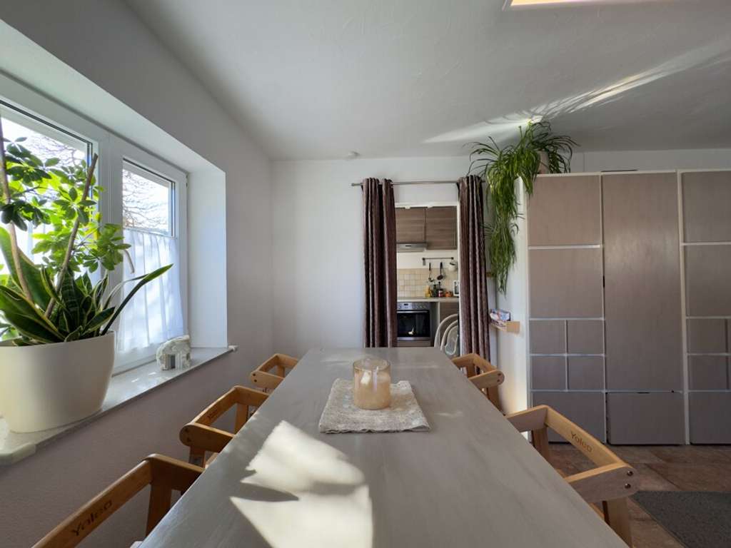 Immobilie in Gingen an der Fils - doppel:punkt – Einseitig angebautes EFH mit ausgebautem Dachgeschoss und Doppelgarage - Bild 3