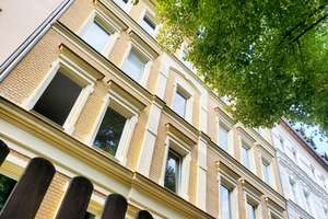 Mit Video: Einzelnes Zimmer in Frauen-WG in der südlichen Innenstadt