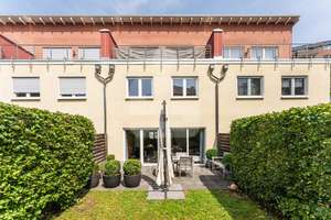 Modernes Reihenmittelhaus in Zentraler Lage von Troisdorf! – Die vollständige Adresse der Immobilie erhältst du vom Anbieter., 53840 Troisdorf – Vorschaubild 2