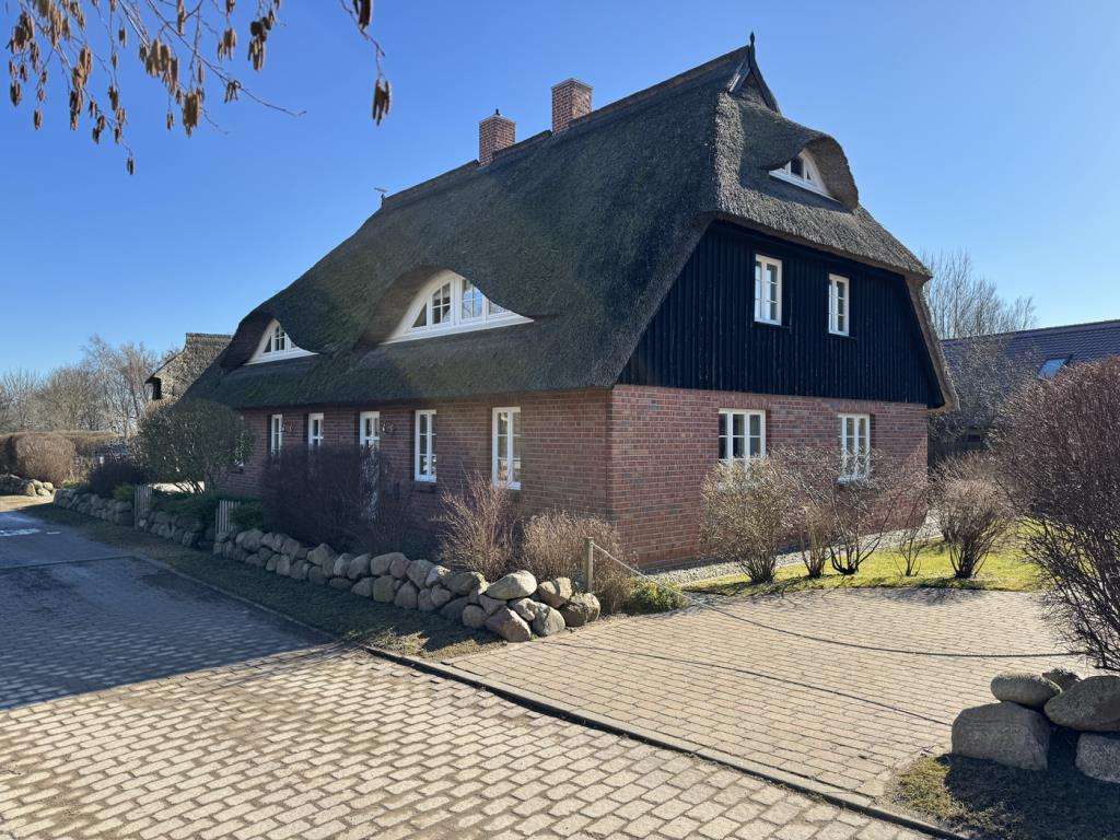 Immobilie in Ahrenshoop - Großzügiges Doppelhaus unter Naturrohr - Bild 2