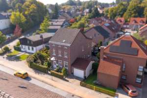 Ein Haus mit Geschichte, Charme und unendlichen Möglichkeiten – im Herzen von Herzogenrath – Die vollständige Adresse der Immobilie erhältst du vom Anbieter., 52134 Herzogenrath – Vorschaubild 3