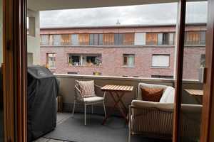 Stilvolle 2-Raum-Wohnung mit Balkon und Küche in Köln Rodenkirchen – Brückenstraße 114, 50996 Köln – Vorschaubild 3