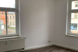 Großzügige 4-Zimmer mit Laminat, EBK und Wannenbad in guter Lage – Zwickauer Straße 408, 9117 Siegmar, Chemnitz – Vorschaubild 6