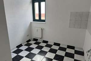 Gemütliches Wohnen über den Dächern von Stadtfeld Ost - 1. Monat kaltmietfrei! – Schopenhauer Str. 2/Ebendorfer Str. 43, 39108 Stadtfeld Ost, Magdeburg – Vorschaubild 4