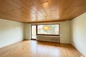 Einfamilienhaus bei Selb mit Ausbau-Potenzial zur Zweifamiliennutzung oder Einliegerwohnung – Die vollständige Adresse der Immobilie erhältst du vom Anbieter., 95100 Selb – Vorschaubild 3