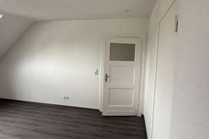Helle 3,5-Zimmer Wohnung im Musikantenviertel Benrath – Die vollständige Adresse der Immobilie erhältst du vom Anbieter., 40593 Benrath, Düsseldorf – Vorschaubild 7