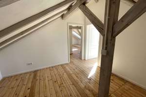 Familienidyll mit Charme in einem stilvoll sanierten Herrenhaus – Die vollständige Adresse der Immobilie erhältst du vom Anbieter., 82256 Fürstenfeldbruck – Vorschaubild 12