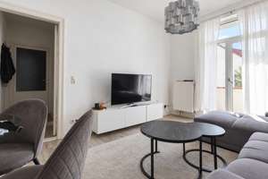 Charmante 3-Zimmer-Wohnung in zentraler Lage mit Balkon – 28215 Regensburger Straße, Bremen – Vorschaubild 2