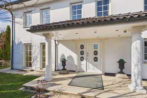 Provisionsfrei! Traumhafte Luxus Villa in Wolkersdorf mit über 200m² Wohnfläche und 700m² Grund uvm. – Die vollständige Adresse der Immobilie erhältst du vom Anbieter., 90455 Kornburg, Worzeldorf, Nürnberg – Vorschaubild 1