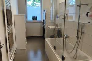 Nachmieter gesucht!!! 3-Zimmer-Wohnung mit Einbauküche, Balkon & Stellplatz – Die vollständige Adresse der Immobilie erhältst du vom Anbieter., 56077 Asterstein, Koblenz – Vorschaubild 2