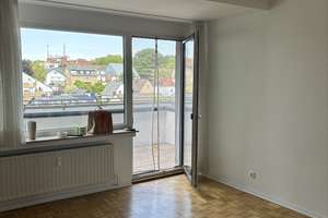 Stilvoll modernisiert: 3-Zimmer-Wohnung in Düsseldorf-Unterbach – 40627 Unterbach, Düsseldorf – Vorschaubild 2