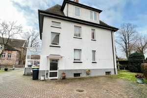 HORN IMMOBILIEN ++ Neubrandenburg Mehrfamilienhaus in guter Lage, sanierungsbedür. -nicht vermietet- – Neubrandenburg – Vorschaubild 3