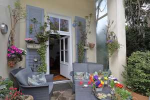 Denkmalgeschützte Villa in direkter Lage zum Rhein mit parkähnlichem Grundstück – Die vollständige Adresse der Immobilie erhältst du vom Anbieter., 53227 Oberkassel, Bonn – Vorschaubild 4