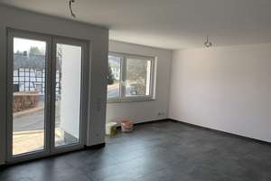 Helle 3-Zimmer-Wohnung mit Balkon, Tiefgaragenstellplatz und Aufzug – Hauptstr. 107, 52159 Roetgen – Vorschaubild 10