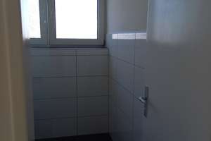 3-Zimmer Wohnung mit Balkon in Toplage zu bezahlbarem Preisld-Bockum mit 80 m² Wohnfläche – Kaiserstr. 102, 47800 Bockum, Krefeld – Vorschaubild 3