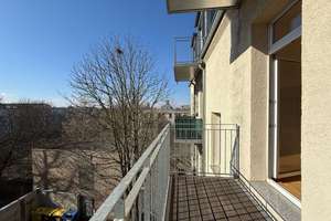 Voll renovierte 2-Zimmer-Altbauwohnung mit Balkon & Aufzug - Bezugsfrei & provisionsfrei! – Berliner Allee 253, 13088 Weißensee, Berlin – Vorschaubild 4