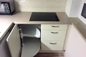 Provisionsfrei & freiwerdend: Exklusive 1,5-Zi-Wohnung mit großer Loggia in BESTLAGE – Schlüterstr. 6, 90480 Nürnberg – Vorschaubild 7
