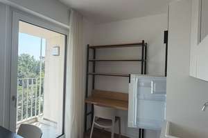 4. Etage-Apartment mit Balkon, Aufzug & Einbauküche in Erlangen – Paul-Gossen-Straße 117a, 91052 Rathenau, Erlangen – Vorschaubild 8