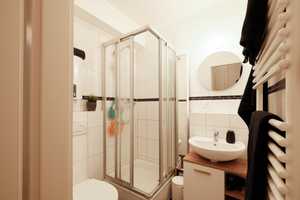 3-Zimmer-Wohnung zur Untermiete in Düsseldorf-Pempelfort – Düsseldorf – Vorschaubild 12