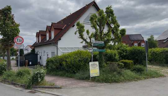 Bild von sofort bezugsfähige 6-Zimmer-Doppelhaushälfte m. gehobener Innenausstattung in Essenheim - o. Makler