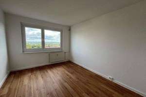 Moderne 3-Zimmer-Wohnung im Herzen von Zwickau mit Balkon – Neuplanitzer Straße 27, 8062 Neuplanitz, Zwickau – Vorschaubild 7