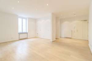 Lichtdurchflutete Wohnträume mit großzügigem Grundriss und elegantem Ambiente im Erdgeschoss – Frankenstraße 8, 65183 Westend / Bleichstraße, Wiesbaden – Vorschaubild 4