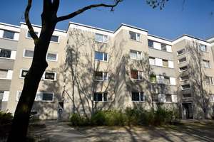 Bequem mit dem Aufzug zur Wohnung // 1.OG Wohnung 1