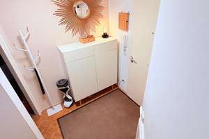 Attraktive 4-Zimmer-Split-Level-Wohnung mit Terrasse in ruhiger Innenhoflage nahe Leonrodplatz – Maximilian-Wetzger-Straße 5, 80636 Dom Pedro, München – Vorschaubild 11