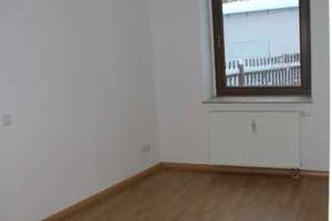 Frei ab 1.3.26 - Bad mit Fenster - nur Wohnzi. straßenseitig ! – Limbacher Straße 28, 9113 Schloßchemnitz, Chemnitz – Vorschaubild 7