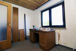 Nürnberg: Freistehendes Einfamilienhaus auf ca.  740 m² Grundstück. Nähe Birkenwaldklinik – Röthenbach West, Nürnberg, 90449 Nürnberg – Vorschaubild 8