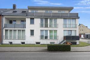 Schickes Penthouse mit viel Licht und Raum zu verkaufen – Die vollständige Adresse der Immobilie erhältst du vom Anbieter., 52080 Eilendorf, Aachen – Vorschaubild 9