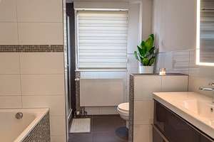 Moderne Doppelhaushälfte mit 5 Zimmern, Garten und Dachterrasse in Hamburg-Langenhorn – Die vollständige Adresse der Immobilie erhältst du vom Anbieter., 22419 Langenhorn, Hamburg – Vorschaubild 14