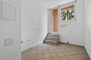 Charmante 2-Zimmer-Wohnung im denkmalgeschützten Altbau – Wohnen und Arbeiten mit Stil – Die vollständige Adresse der Immobilie erhältst du vom Anbieter., 76135 Weststadt, Karlsruhe – Vorschaubild 6