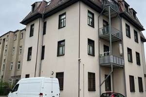 Vielseitiges Mehrfamilienhaus: Großzügige Immobilie in Dresden
