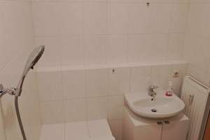 Freundliche Uni-/Zentrums-nahe 2-Raum-Wohnung in Bernsdorf mit Einbauküche und großen Balkon – Stadlerstraße 3, 9126 Bernsdorf, Chemnitz – Vorschaubild 14