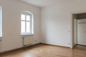 Charmante Wohnung mit viel Potential – Köpenicker Straße 79, 10179 Mitte (Ortsteil), Berlin – Vorschaubild 3