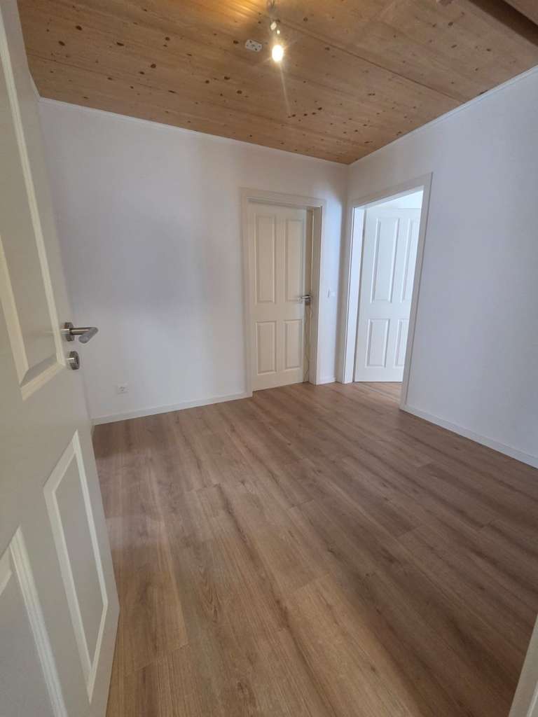 Immobilie in Steinhausen an der Rottum - Kompaktes 1- bis 2-Parteienhaus mit Charakter bei Steinhausen / Rottum gelegen - Bild 4