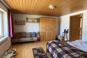 Charmanter Hof mit großem Ausbaupotenzial auf großem Grundstück in ruhiger Lage in Kleinkems – Lörrach (Kreis) – Vorschaubild 7