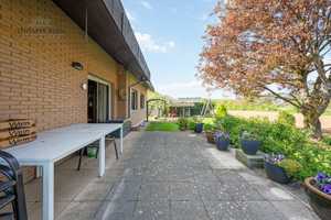 SCHÖNES EINFAMILIENHAUS MIT KLINKERFASSADE UND FANTASTISCHEM GRUNDSTÜCK AN DIREKTER WIESENRANDLAGE! – Heilbronn (Kreis) – Vorschaubild 22