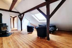 Dachgeschosswohnung mit Loft-Charakter – München – Vorschaubild 1