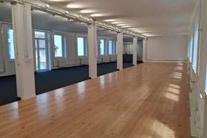Großzügiges Loft – Die vollständige Adresse der Immobilie erhältst du vom Anbieter., 70176 Rosenberg, Stuttgart – Vorschaubild 9