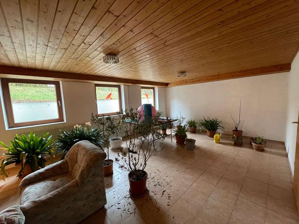 Immobilie in Türkenfeld - Geräumiges 8-Zimmer Haus in Türkenfeld - Bild 3