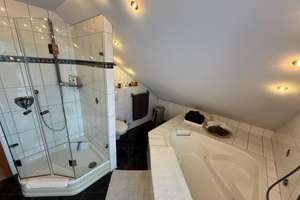 Exclusive Villa mit ELW, Doppel-Garage, Balkone, Terrassen, Erdwärme, Photovoltaik, Pool uvm. – Die vollständige Adresse der Immobilie erhältst du vom Anbieter., 64401 Groß-Bieberau – Vorschaubild 20