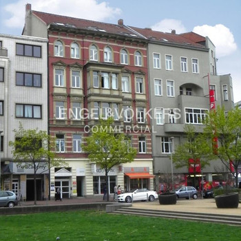 Zentraler Standort mit hoher Frequenz