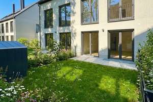 Ankommen, aufschließen, wohlfühlen – Ihr neues Reihenmittelhaus ist bezugsbereit! – Die vollständige Adresse der Immobilie erhältst du vom Anbieter., 80995 Lerchenau-West, München – Vorschaubild 2