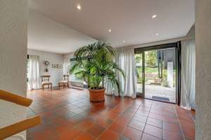 EFH-Highlight in Birkenfeld: Pool, Sauna, Doppelgarage & Gartenparadies, Freisitz und Aussichtslage – Die vollständige Adresse der Immobilie erhältst du vom Anbieter., 75217 Birkenfeld – Vorschaubild 7